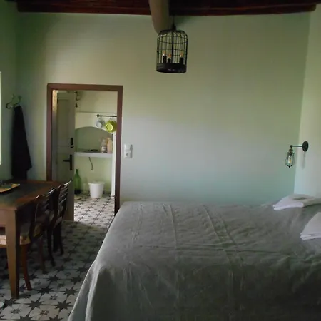 Myrtia , Traditional House Сasa de vacaciones Kímolos