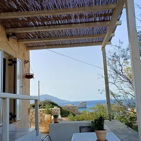 Сasa de vacaciones Myrtia , Traditional House