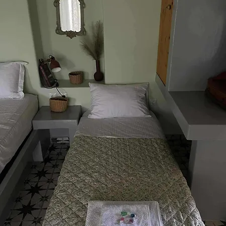 Myrtia , Traditional House *