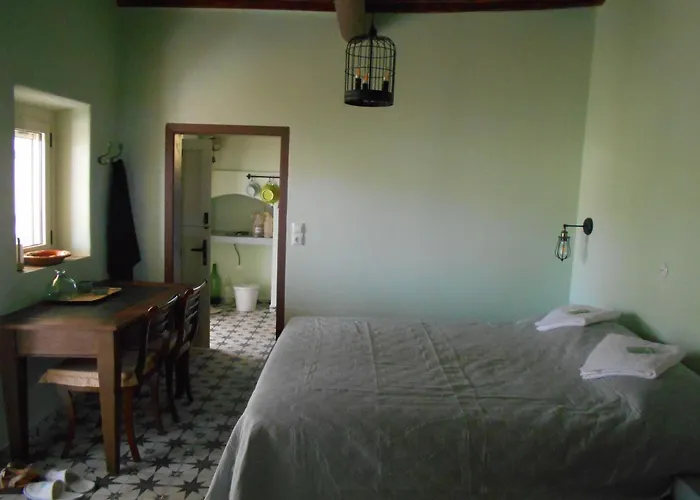 Myrtia , Traditional House 度假居 Kímolos