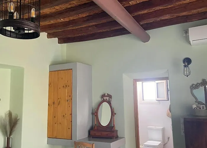 Myrtia , Traditional House 度假居 *