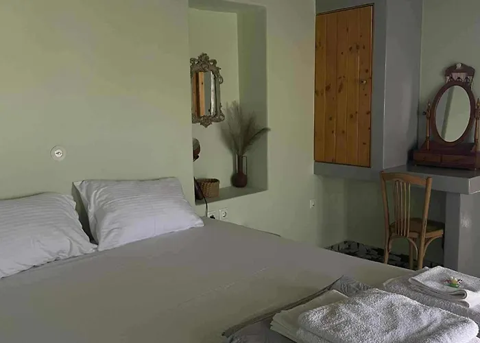 Myrtia , Traditional House 度假居 *