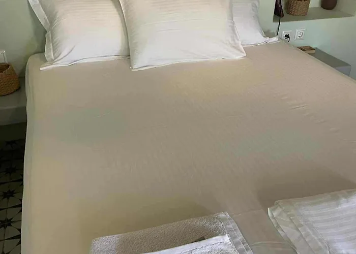 Myrtia , Traditional House 度假居 Kímolos