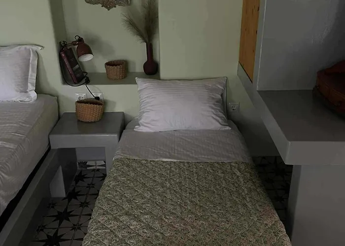 Myrtia , Traditional House *