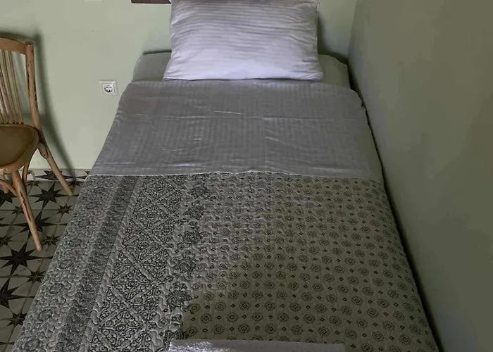 Semesterbostad Myrtia , Traditional House Kímolos